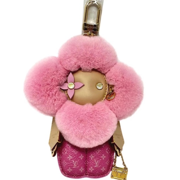 Louis Vuitton Accessories - LV Vivienne Fashionista Bag Charm - NEW  fur Flower Girl Fashion Keychain
